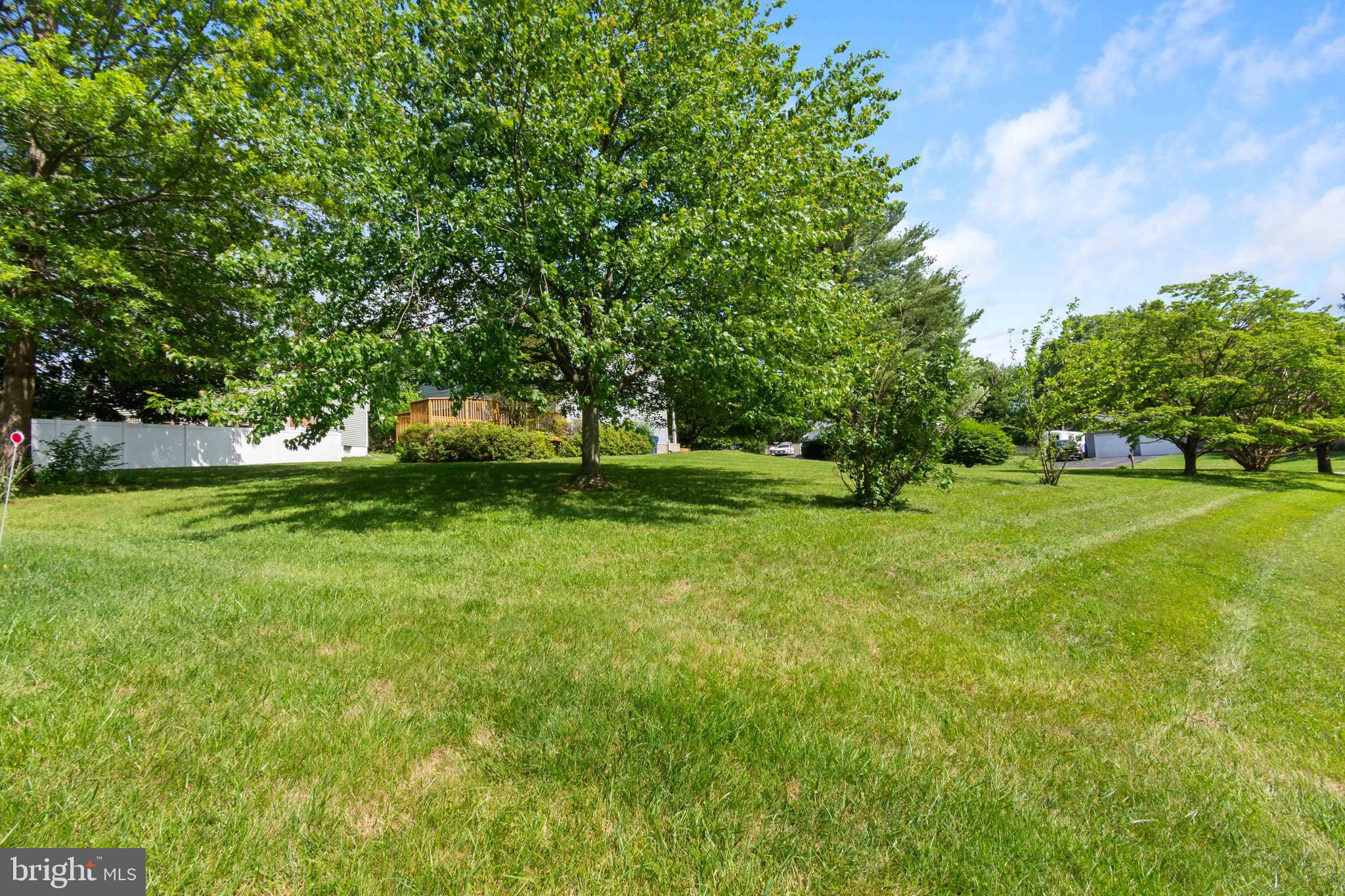 GLADE MANOR - Residential