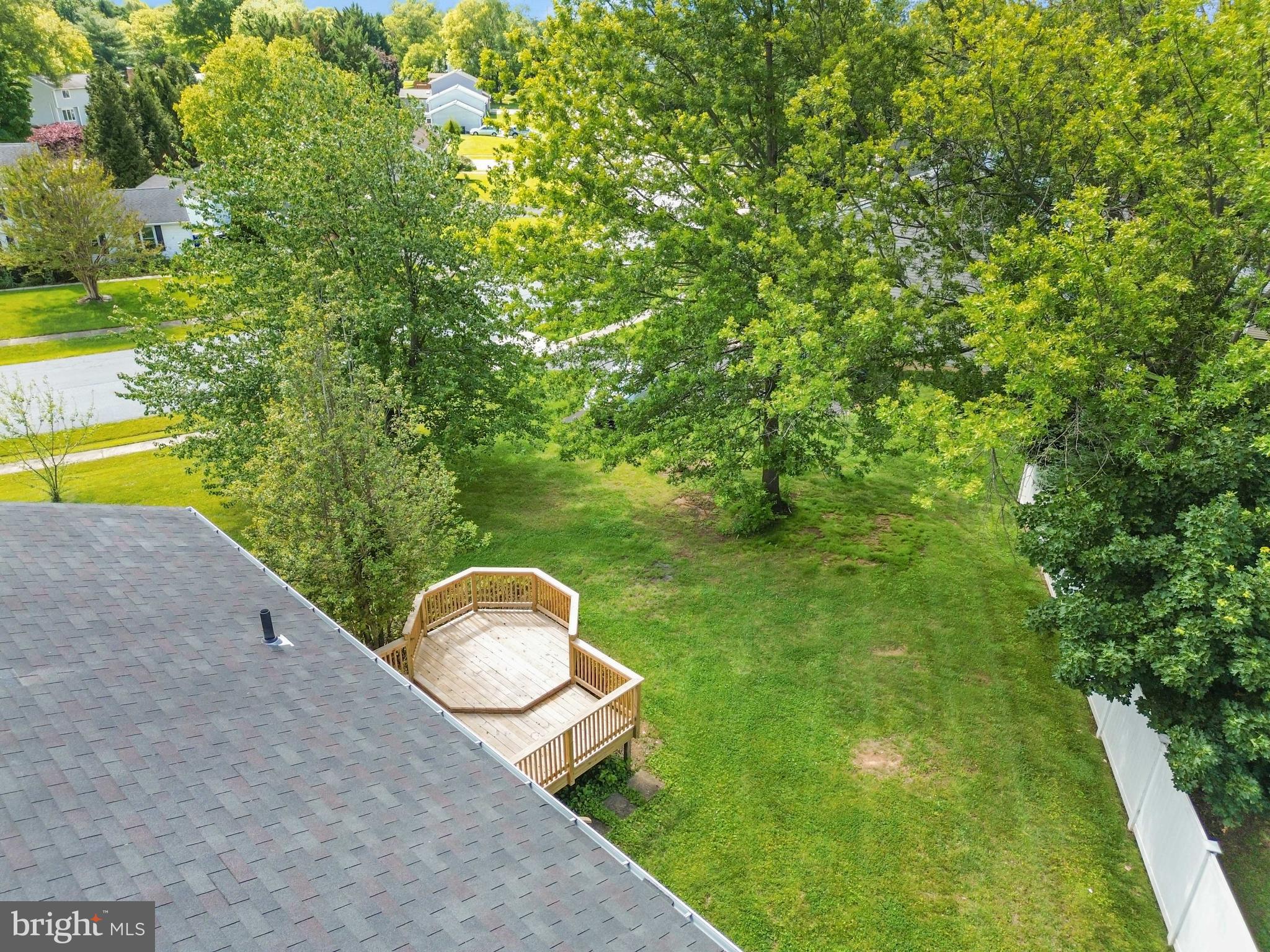 GLADE MANOR - Residential