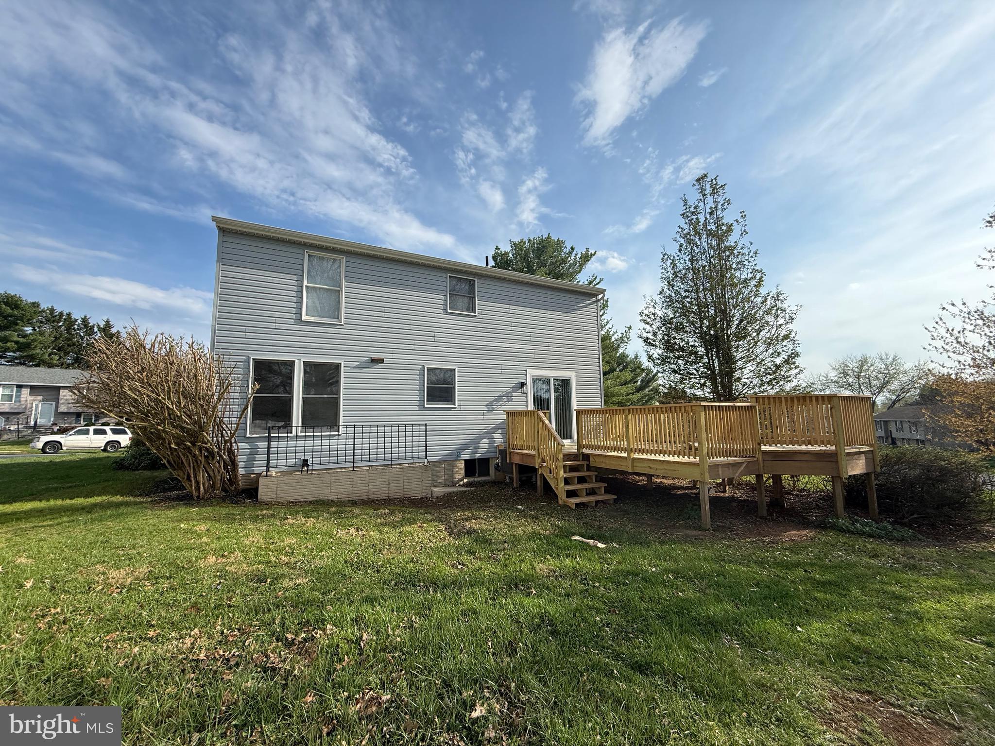 GLADE MANOR - Residential