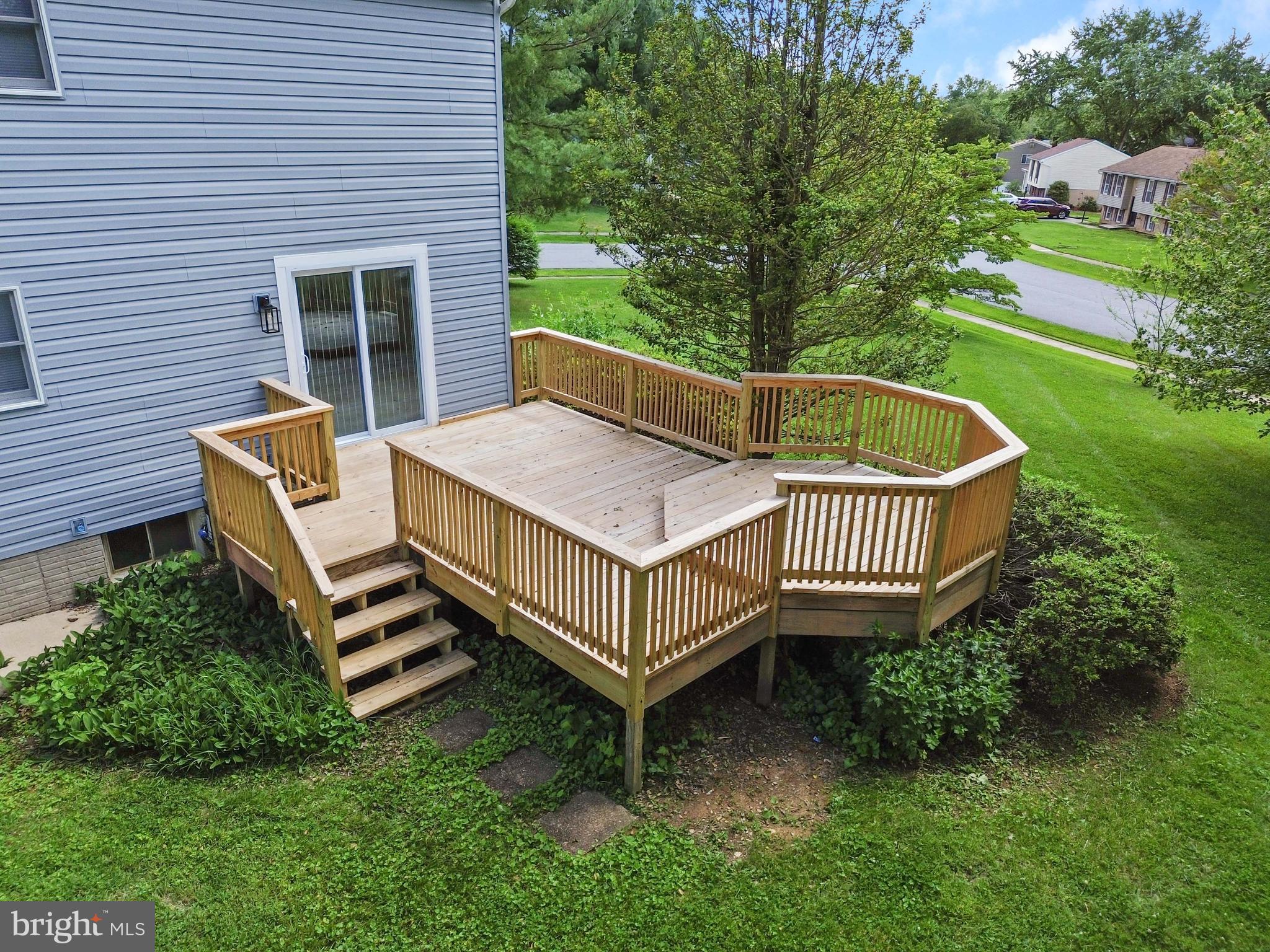 GLADE MANOR - Residential