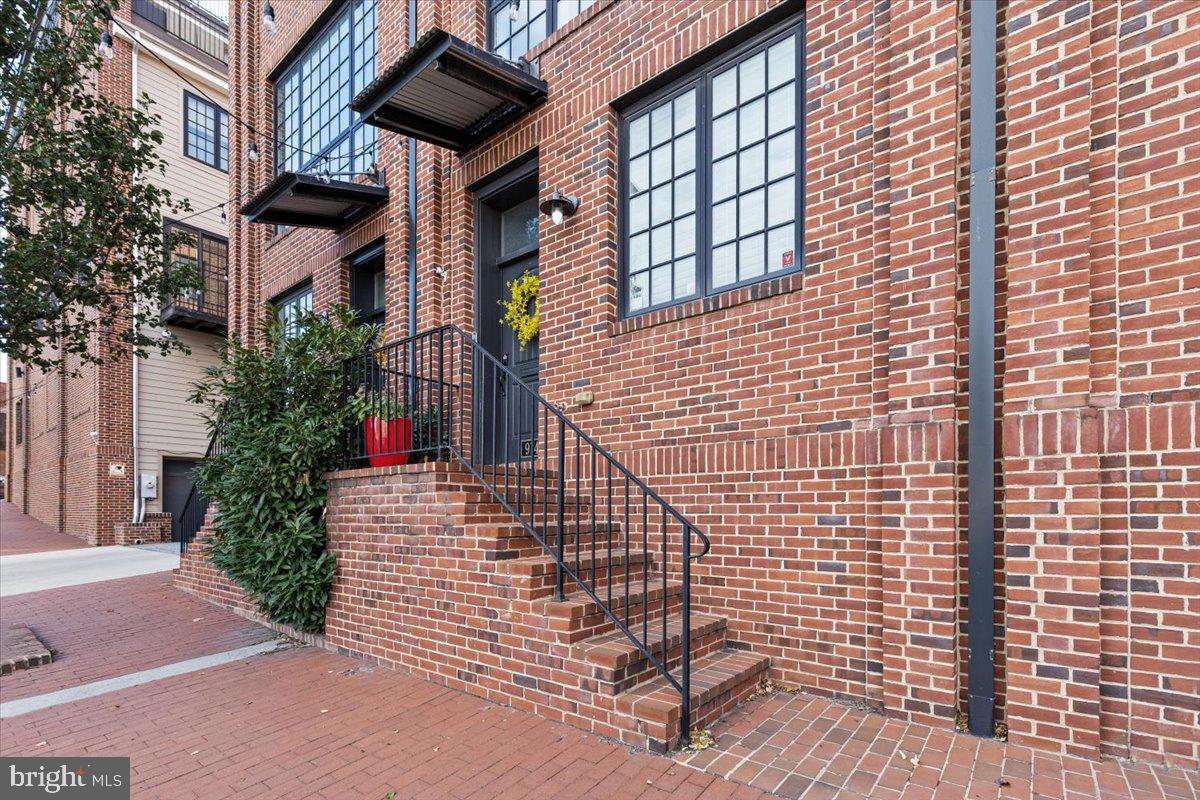 BREWERS HILL - Residential
