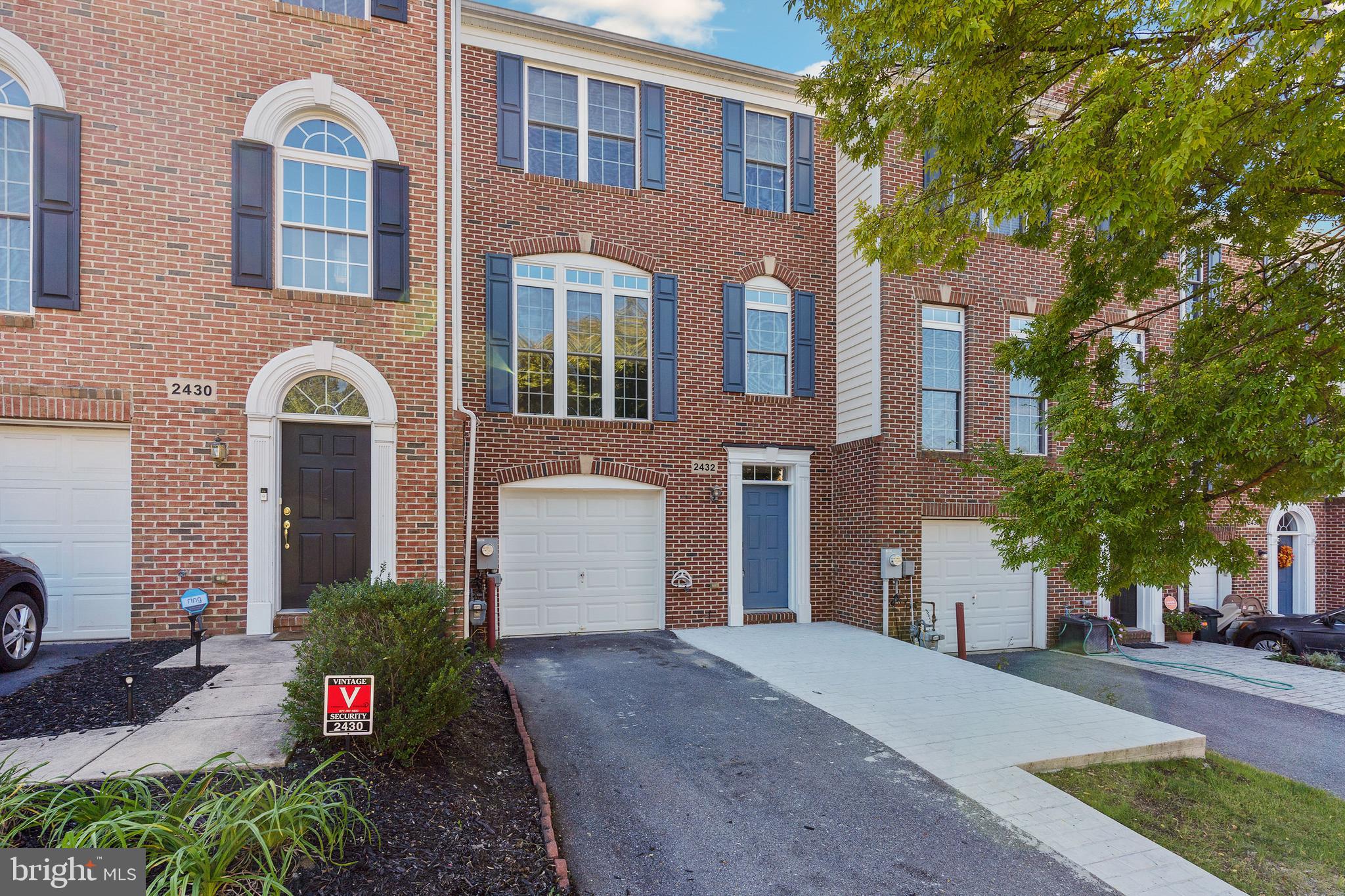 CHAPEL GROVE - Residential Lease