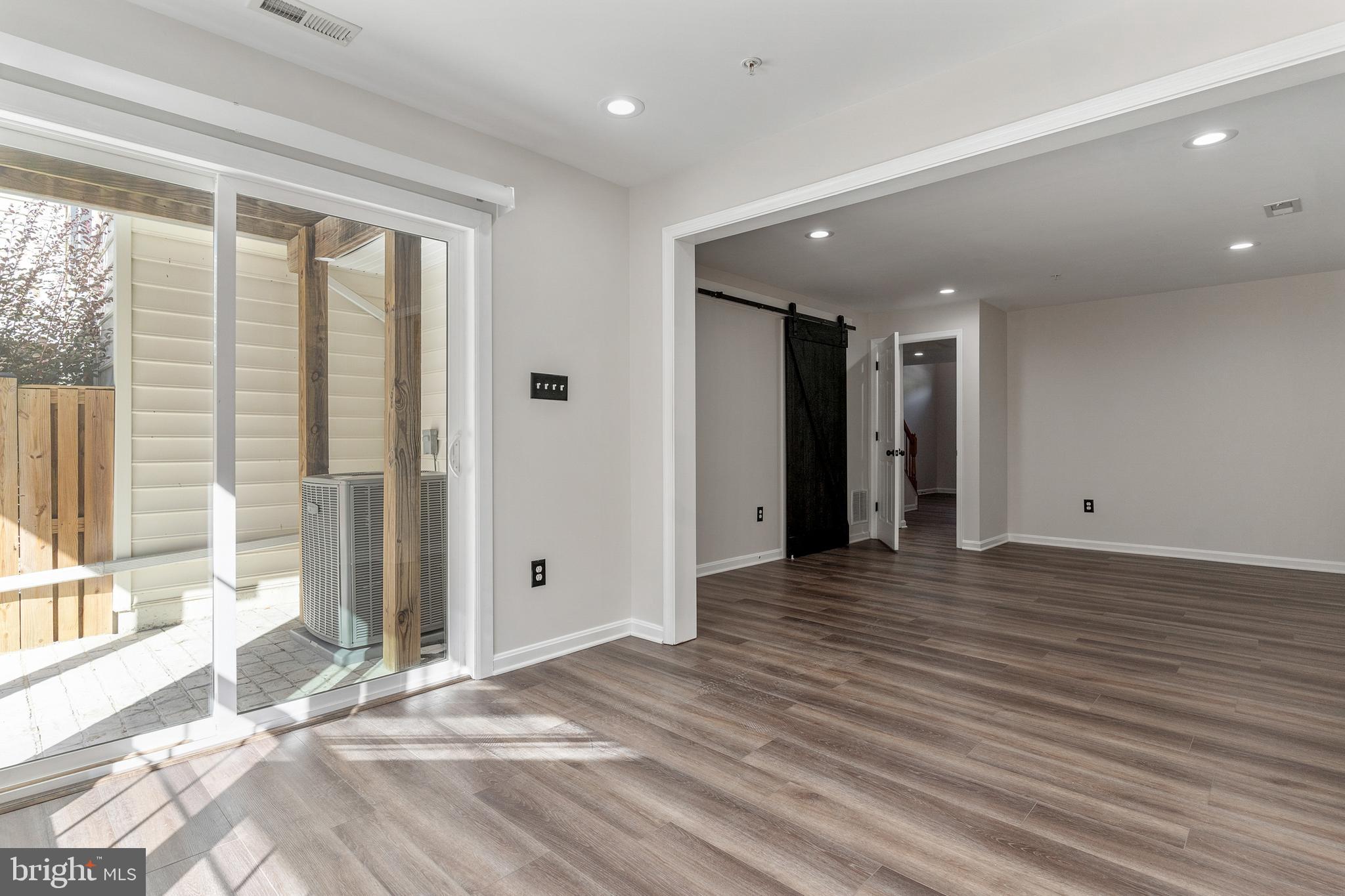 CHAPEL GROVE - Residential Lease