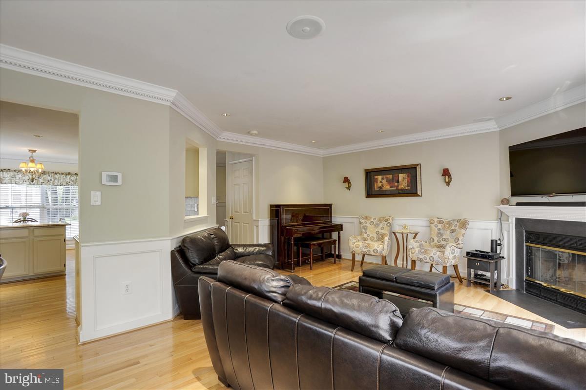 ASHBURN FARM - Residential
