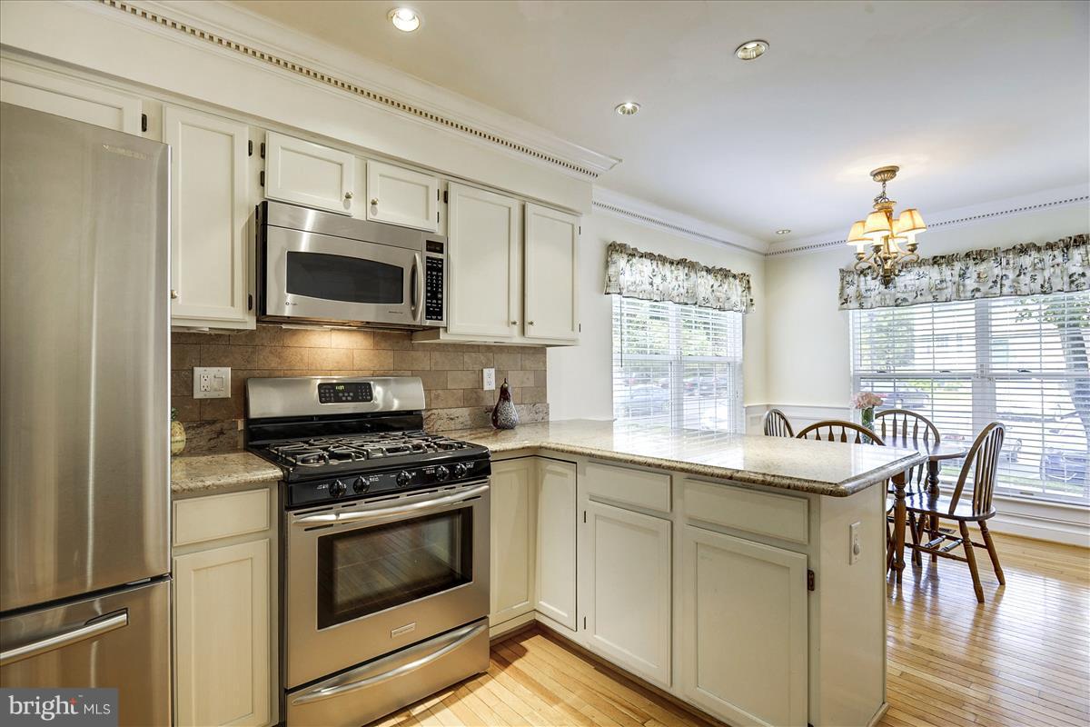 ASHBURN FARM - Residential
