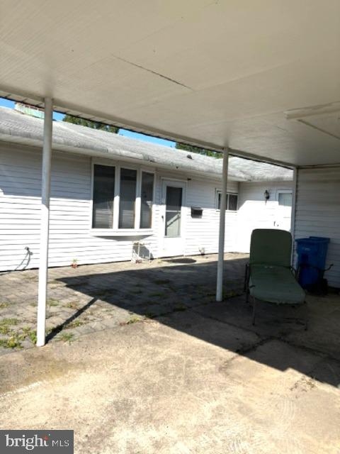 20 SCHOOLHOUSE LANE