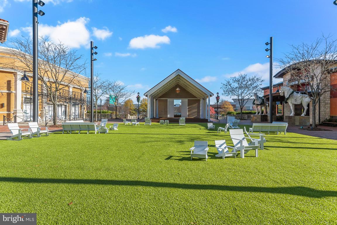 GRANDVIEW AT ANNAPOLIS TOWNE CENTRE - Residential