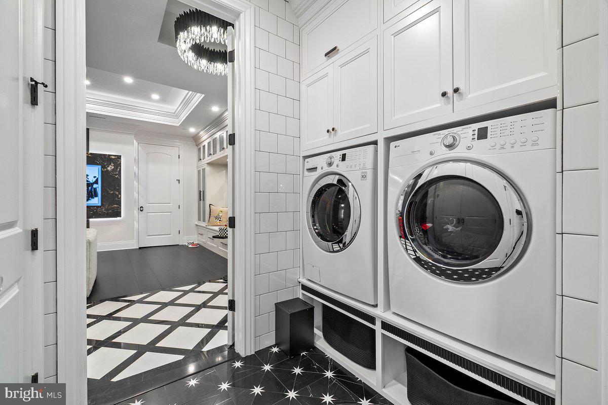 GRANDVIEW AT ANNAPOLIS TOWNE CENTRE - Residential