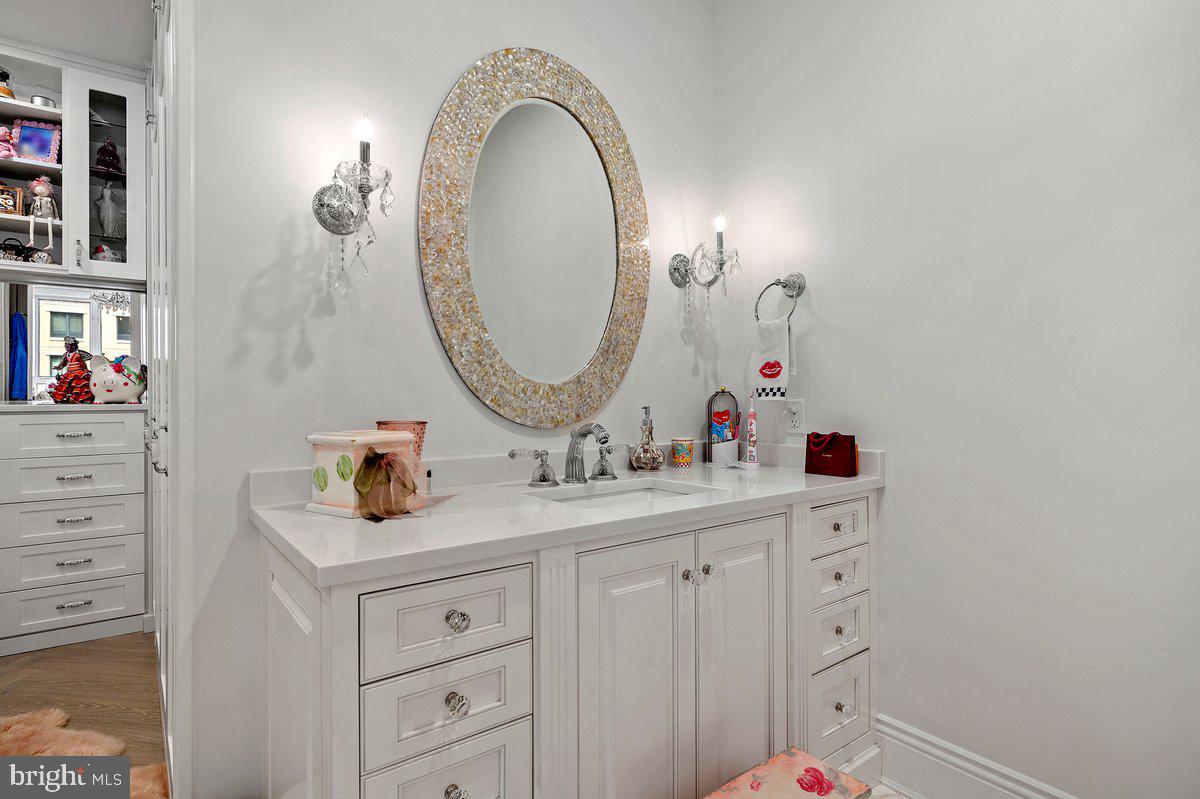 GRANDVIEW AT ANNAPOLIS TOWNE CENTRE - Residential