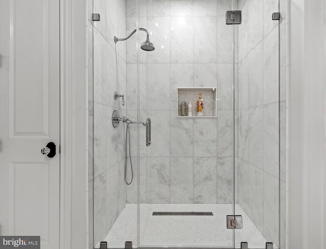 GRANDVIEW AT ANNAPOLIS TOWNE CENTRE - Residential
