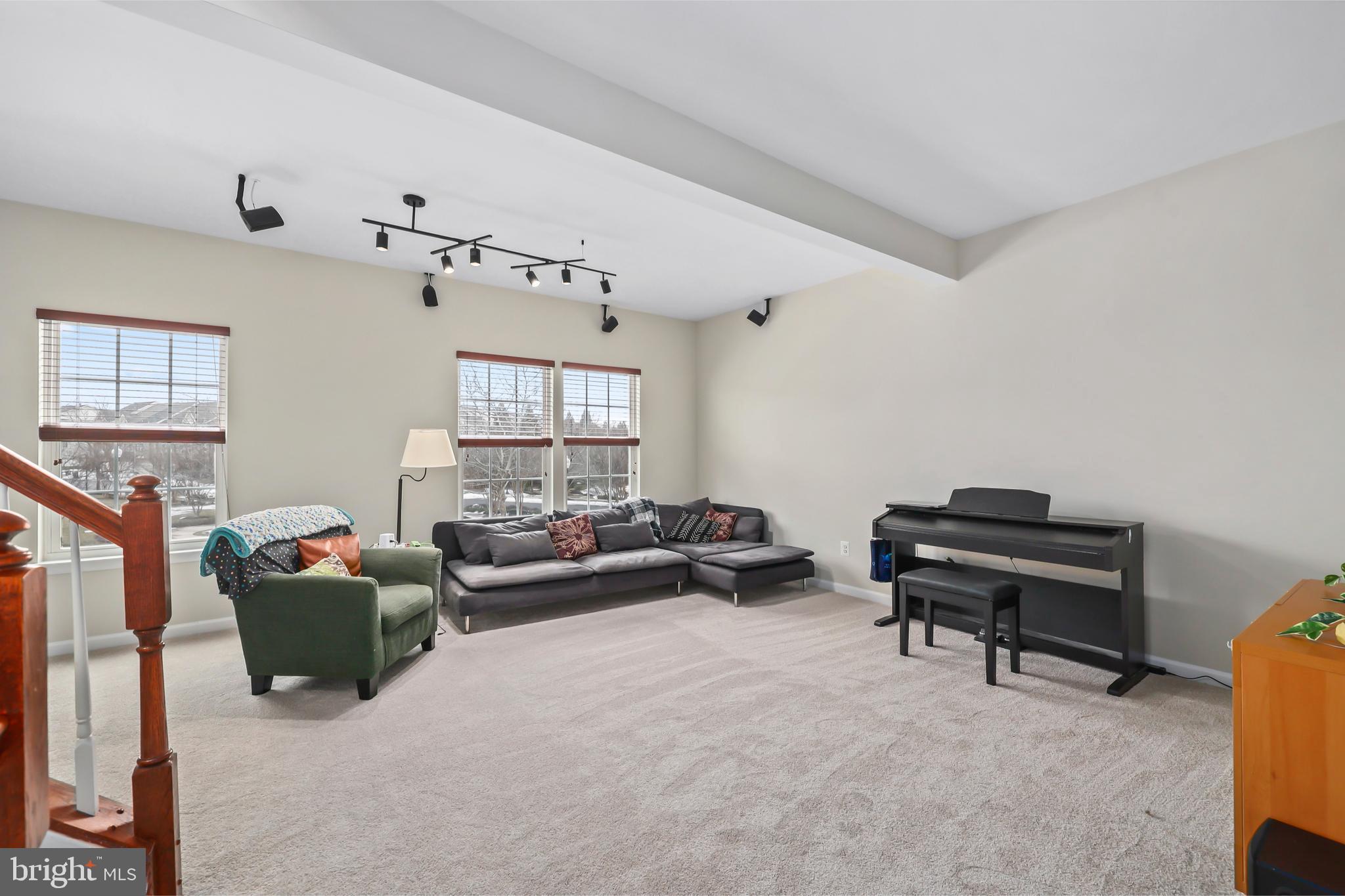 VILLAGES OF WELLINGTON - Residential