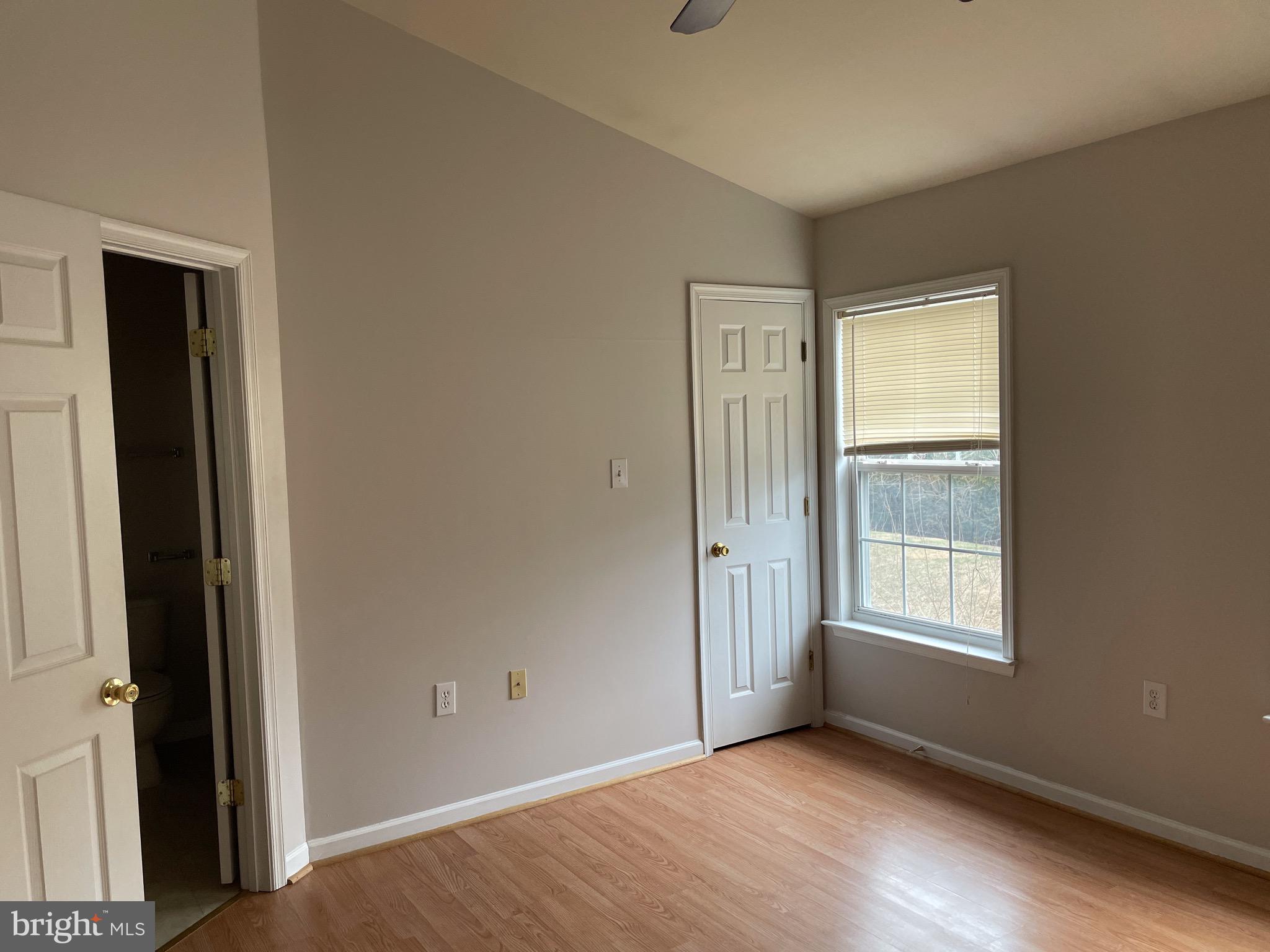 COUNTY GREEN - Residential Lease