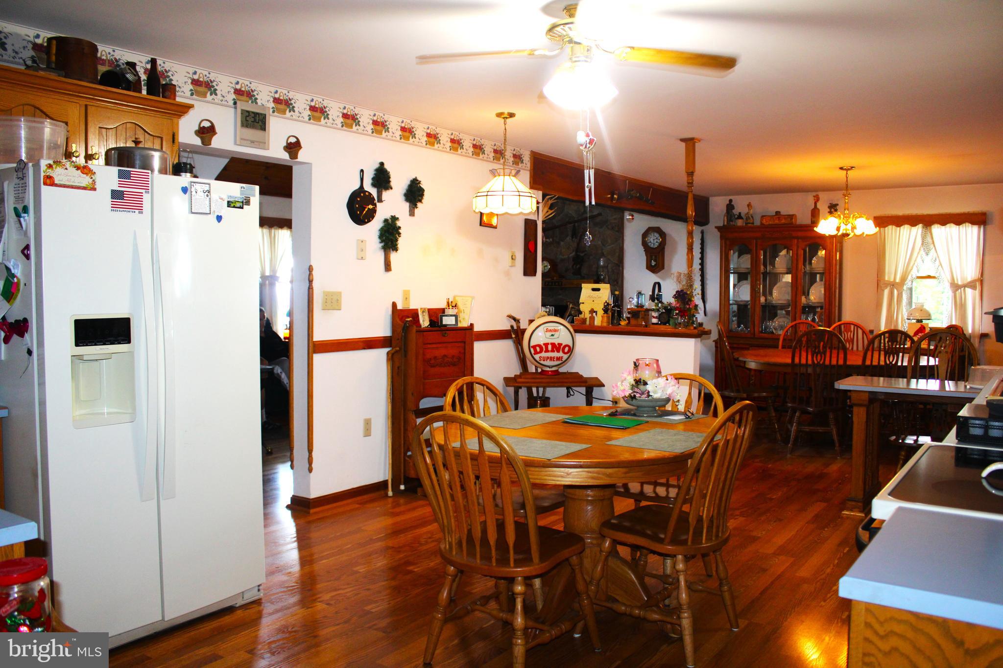 THE PINNACLE - Residential