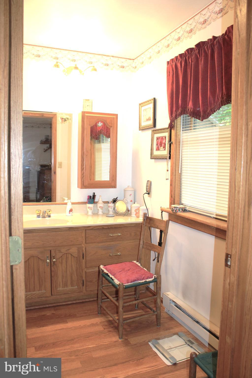 THE PINNACLE - Residential