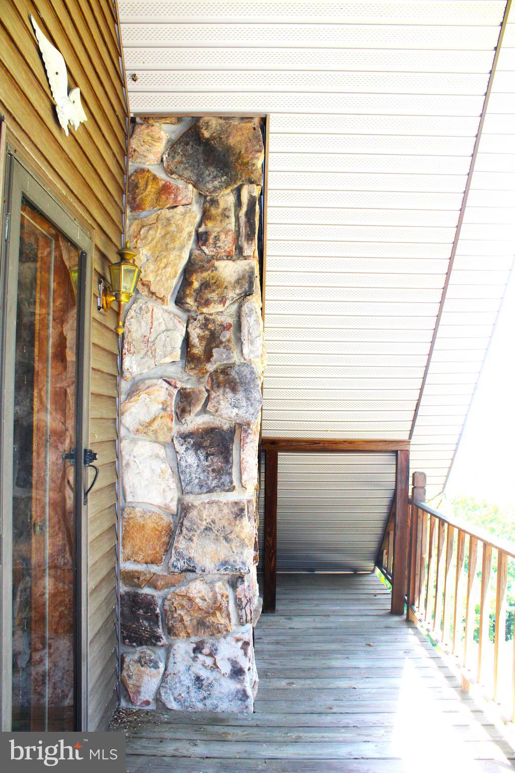 THE PINNACLE - Residential