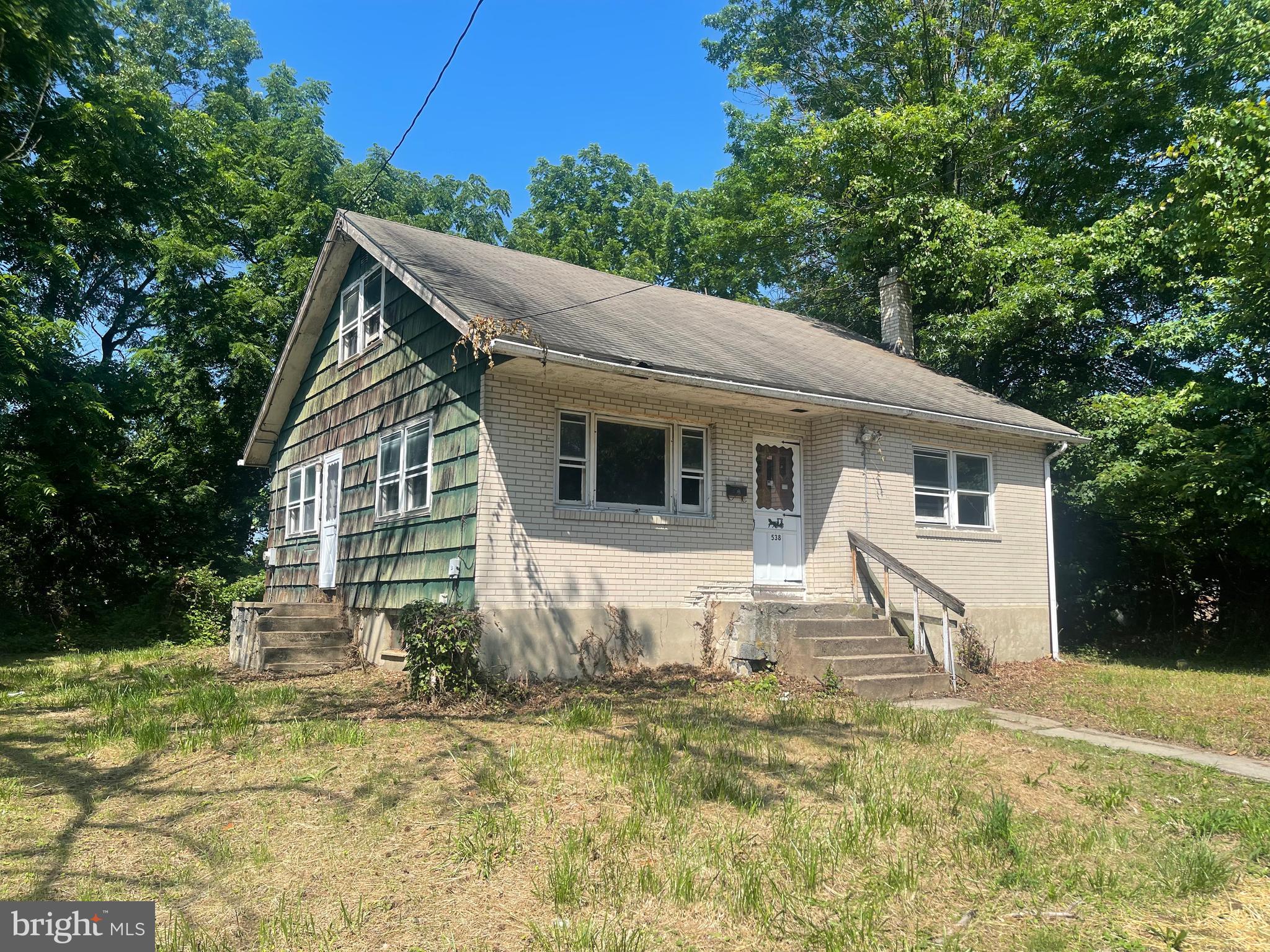Investor Alert! Great single family at the quiet end of street, large front and rear yards, brick front with cedar side sheathing. Open floor plan with eat in kitchen, 2 bedrooms on main level, 2 additional bedrooms on 2nd level possible by finishing that space, huge unfinished basement could be additional living space as well. Tons of renovation potential. Being sold in as-is condition.