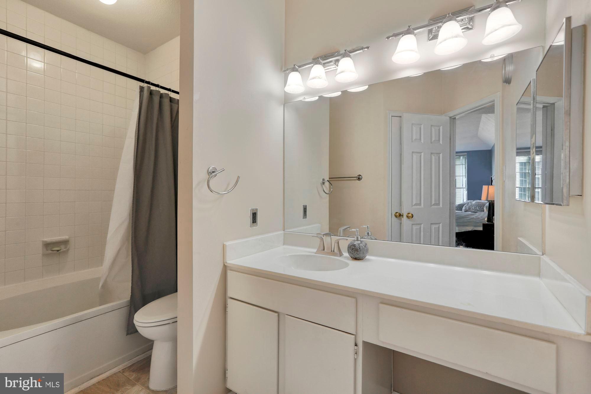 BROOKMEADE CONDO - Residential