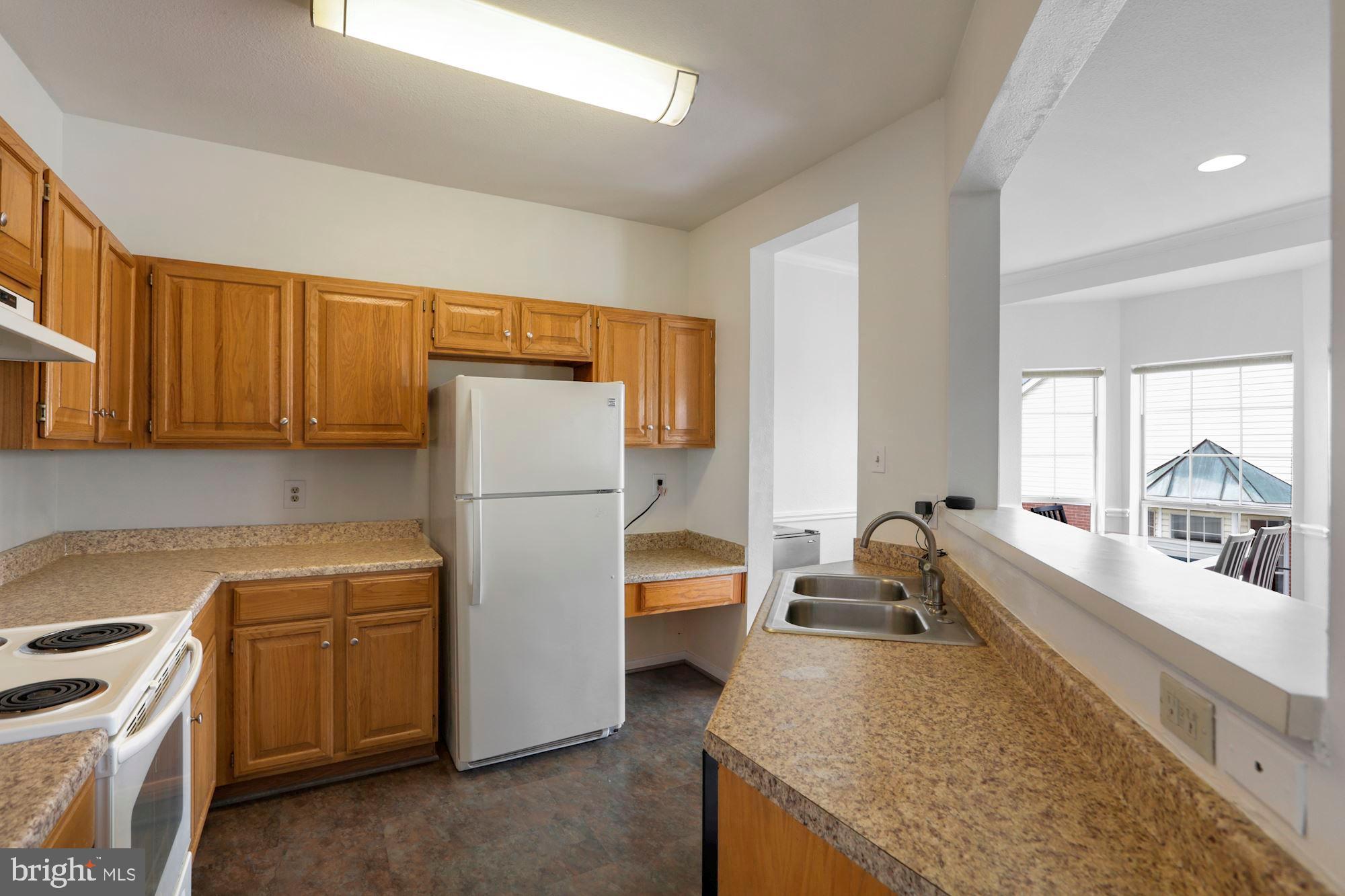 BROOKMEADE CONDO - Residential