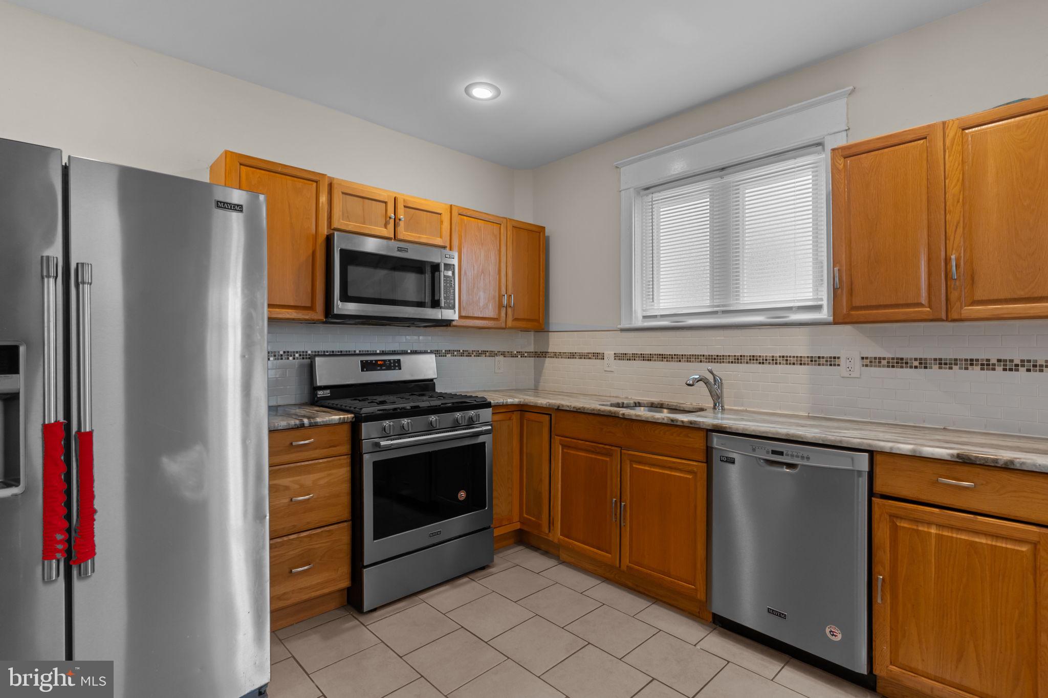 WEST OAK LANE - Residential