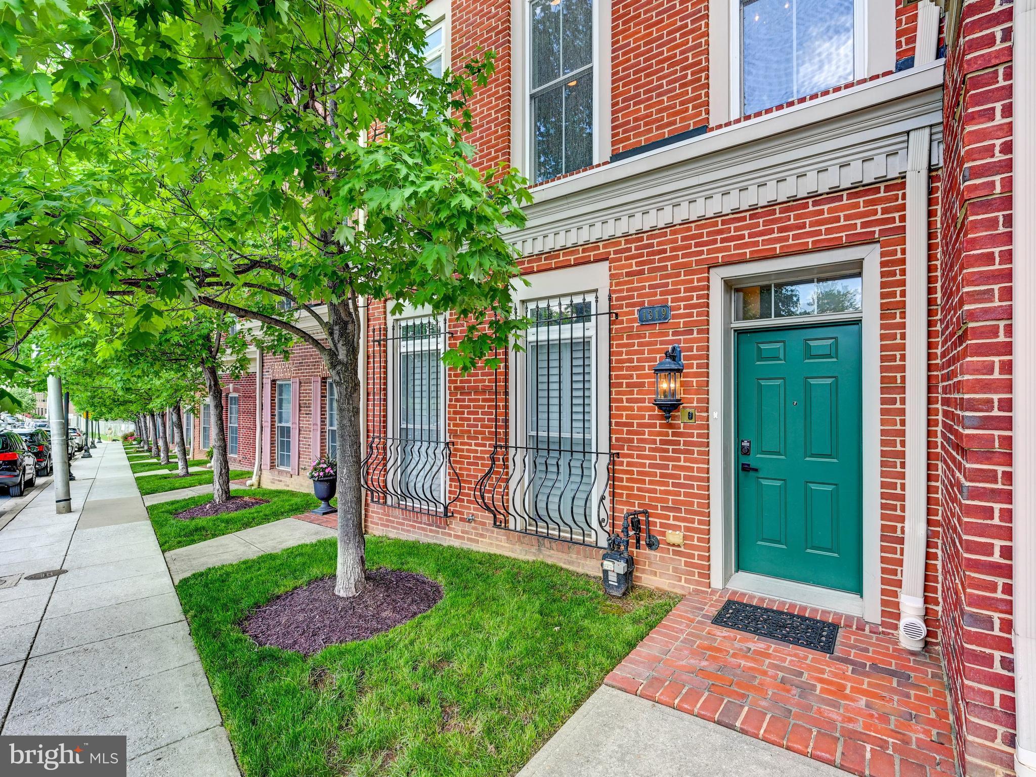 FEDERAL HILL HISTORIC DISTRICT - Residential