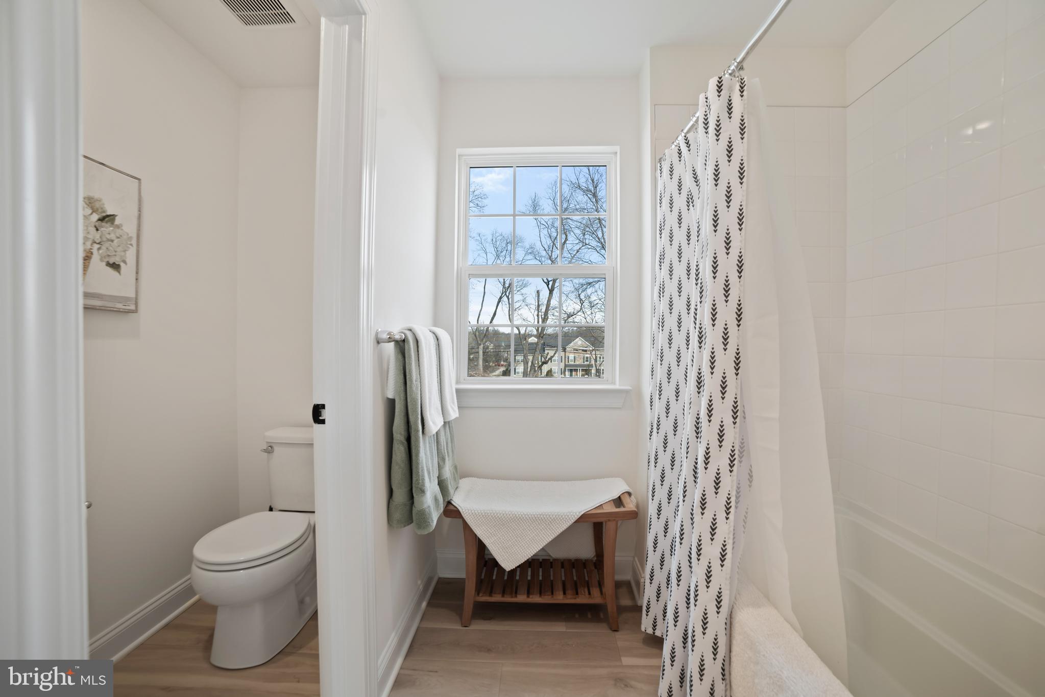 OAK RIDGE - Residential