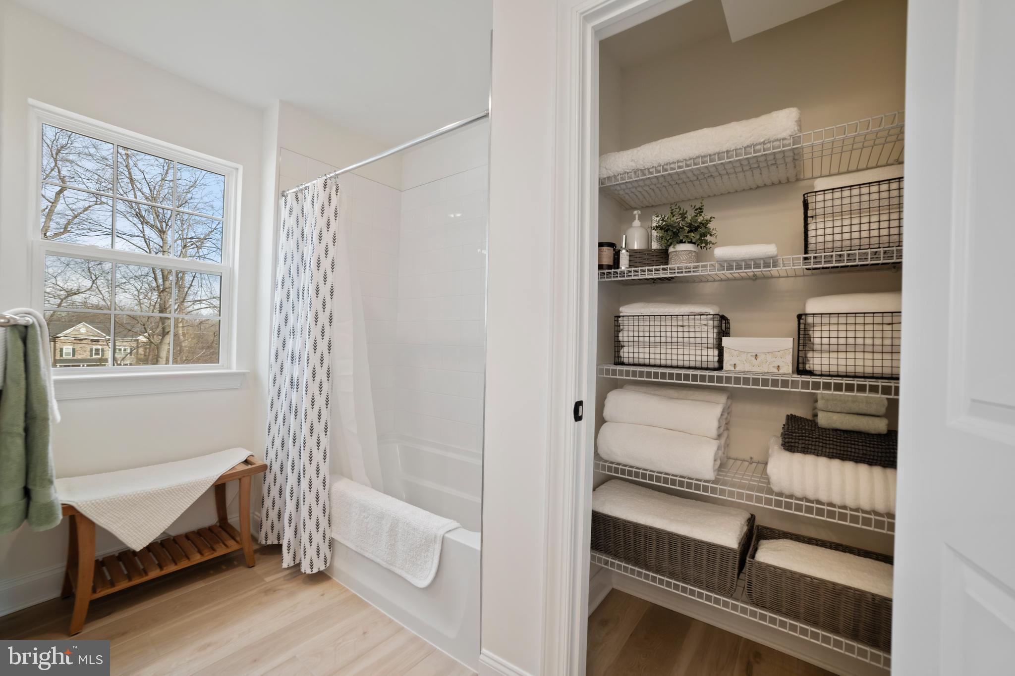 OAK RIDGE - Residential