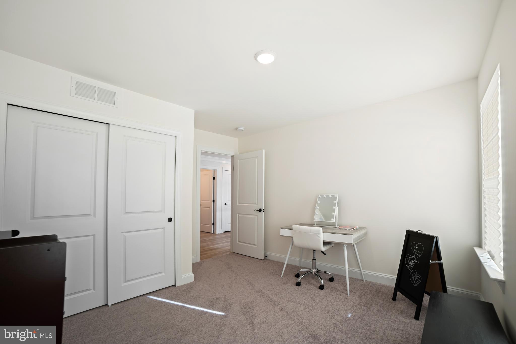 OAK RIDGE - Residential