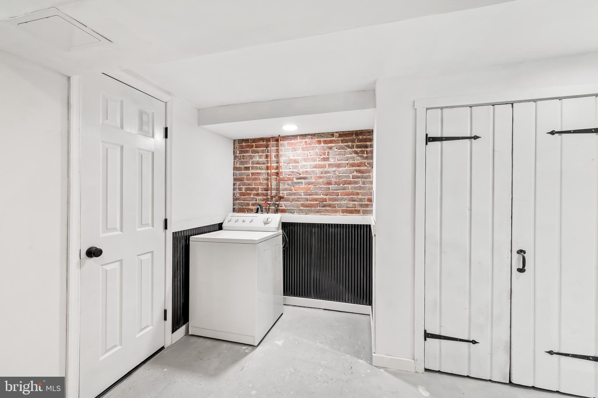 RESERVOIR HILL - Residential