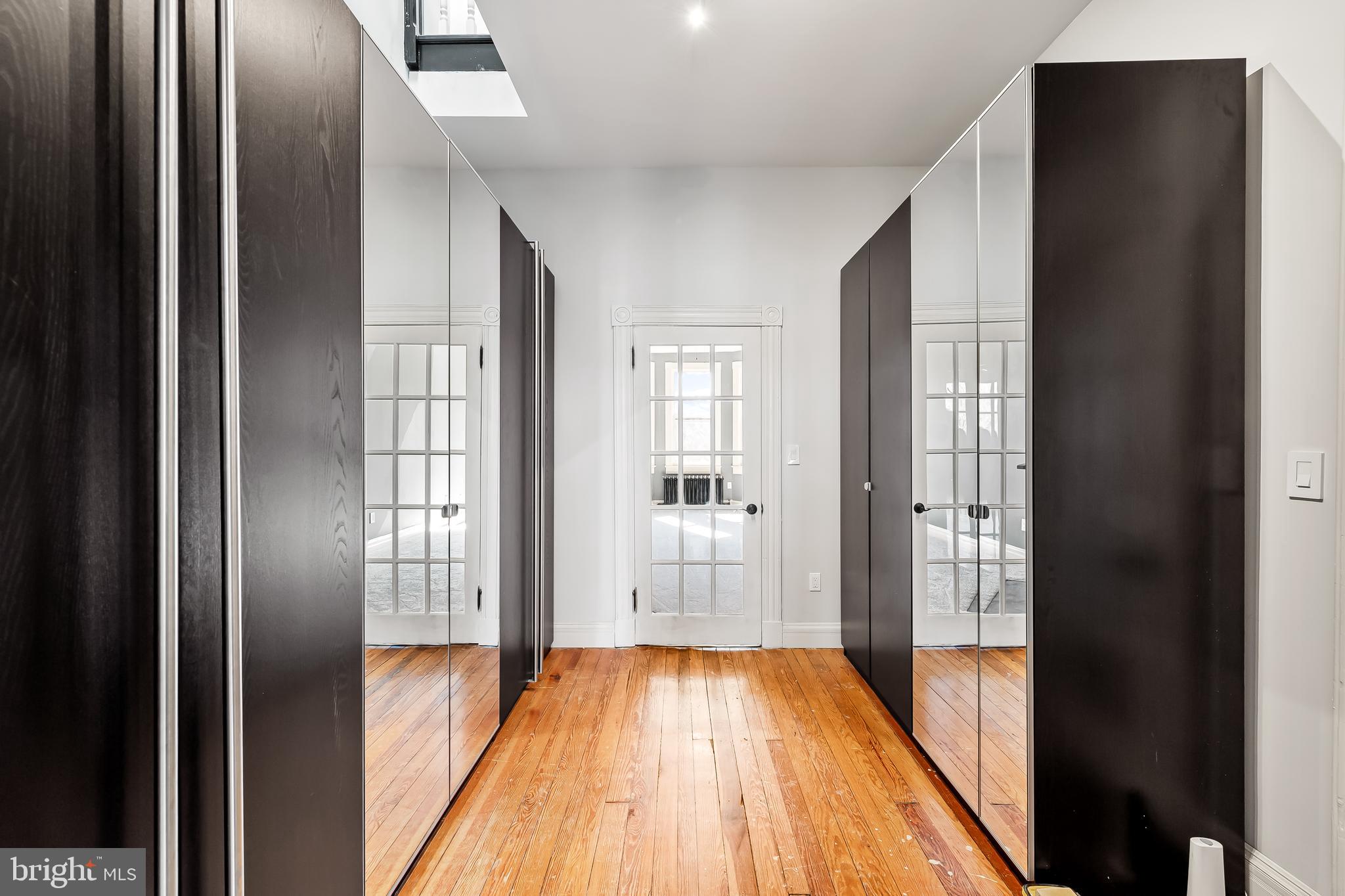 RESERVOIR HILL - Residential