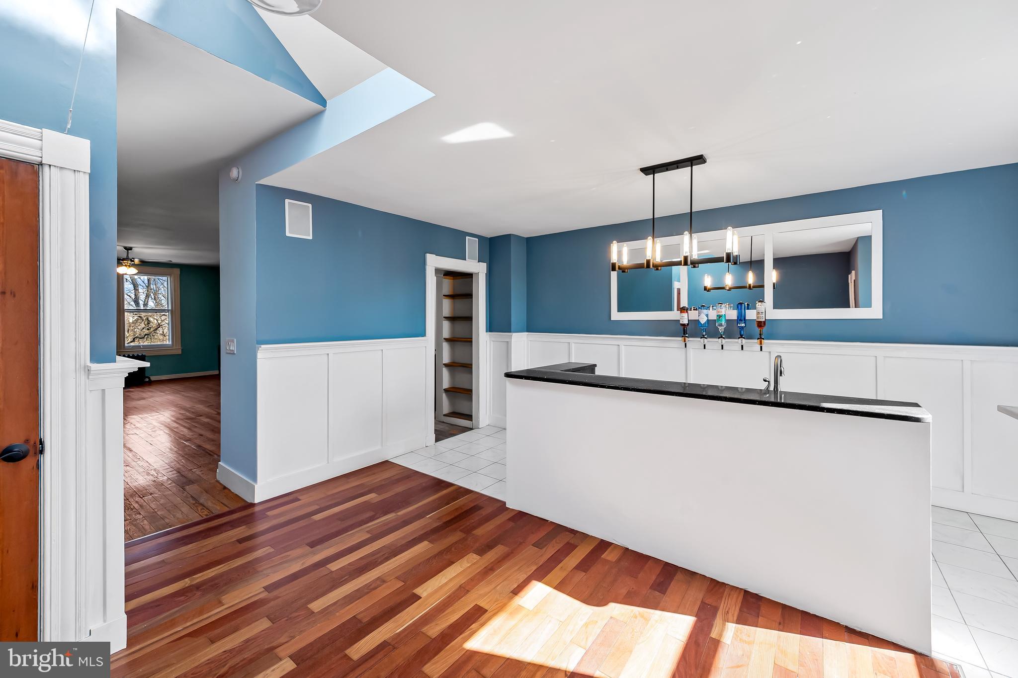 RESERVOIR HILL - Residential