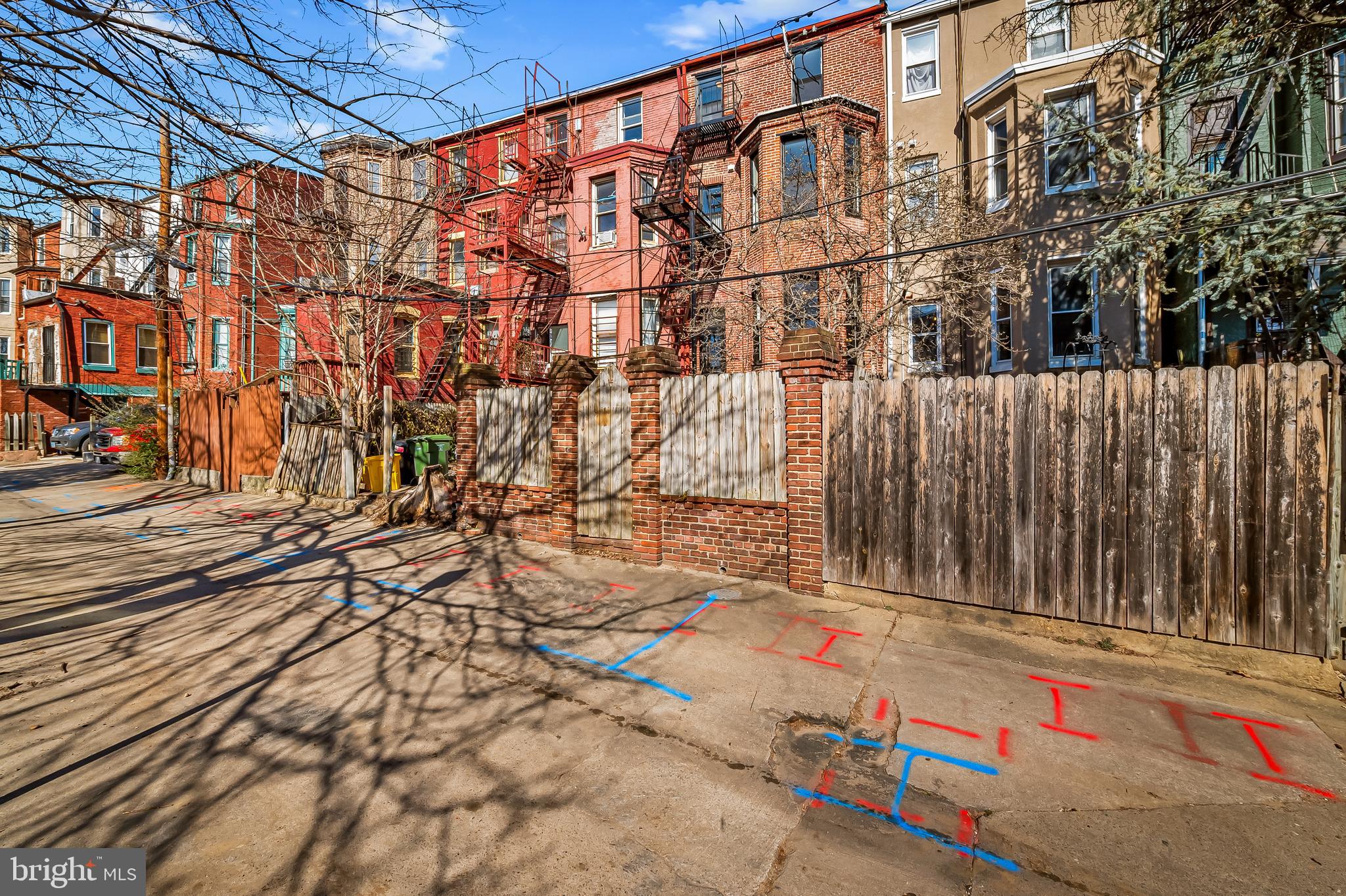 RESERVOIR HILL - Residential