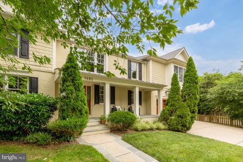 Homes For Sale - 5601 Vernon Place<br/> BETHESDA, MD 20817