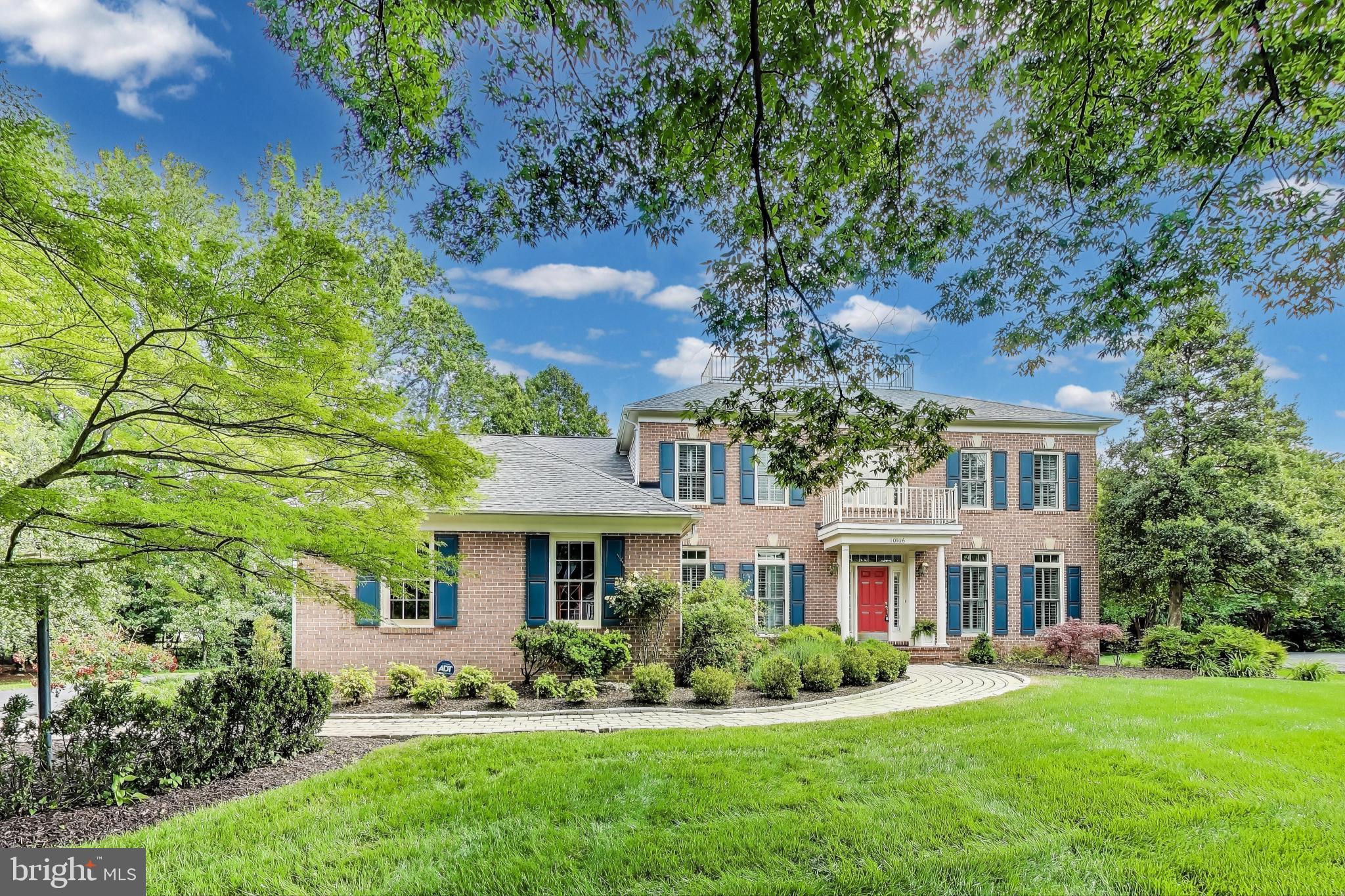 10106 WATERSIDE DRIVE