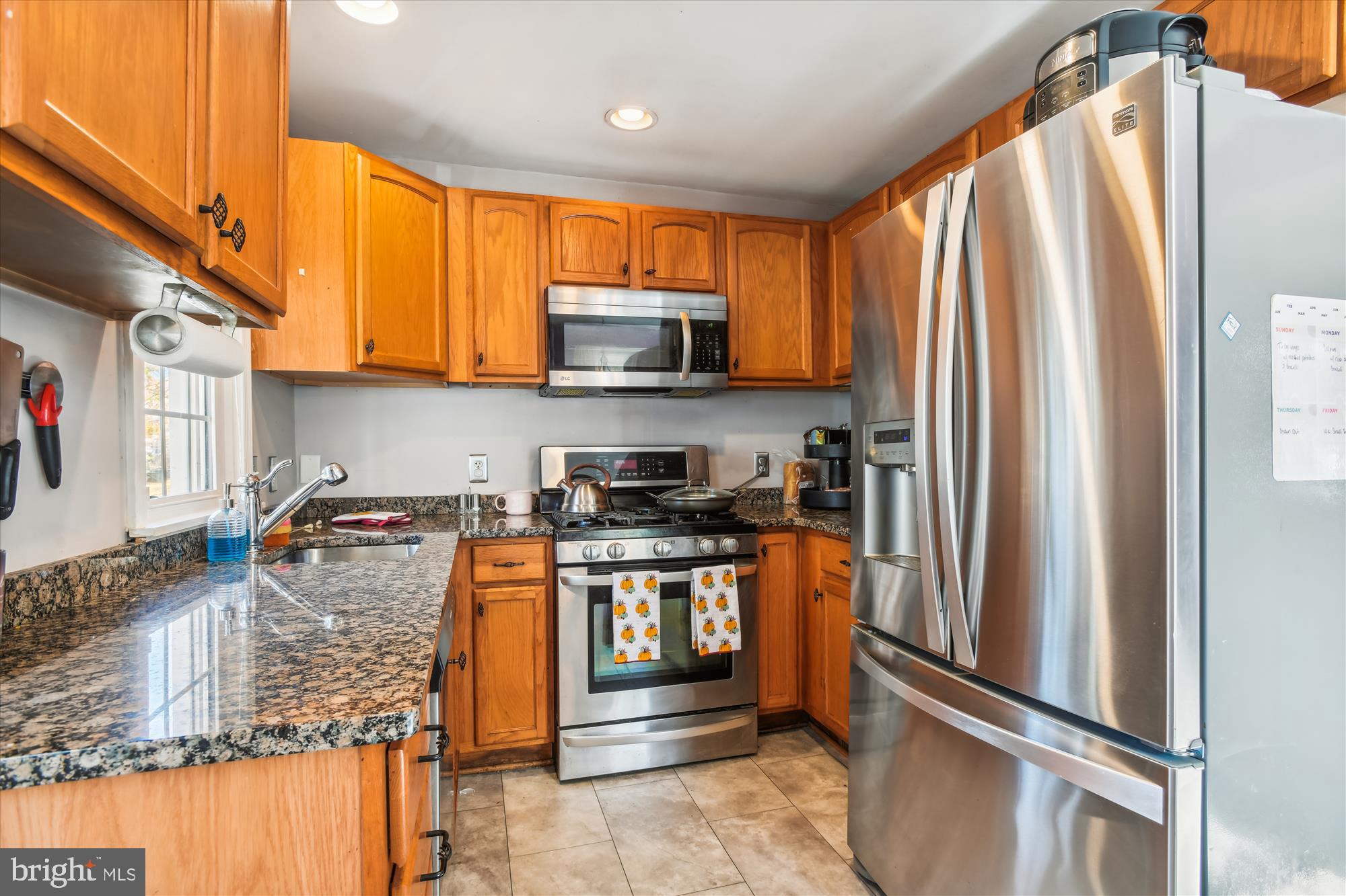 BROAD ACRES - Residential