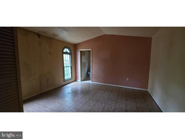 SHEN FARMS MT LAKE - Residential