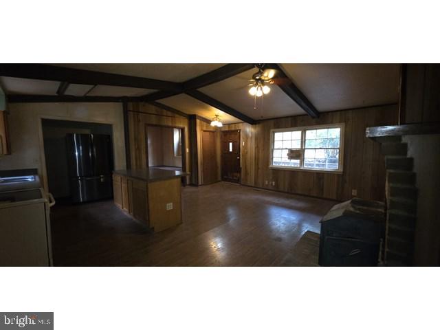 SHEN FARMS MT LAKE - Residential