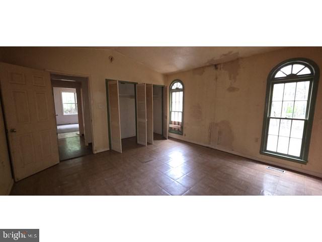 SHEN FARMS MT LAKE - Residential