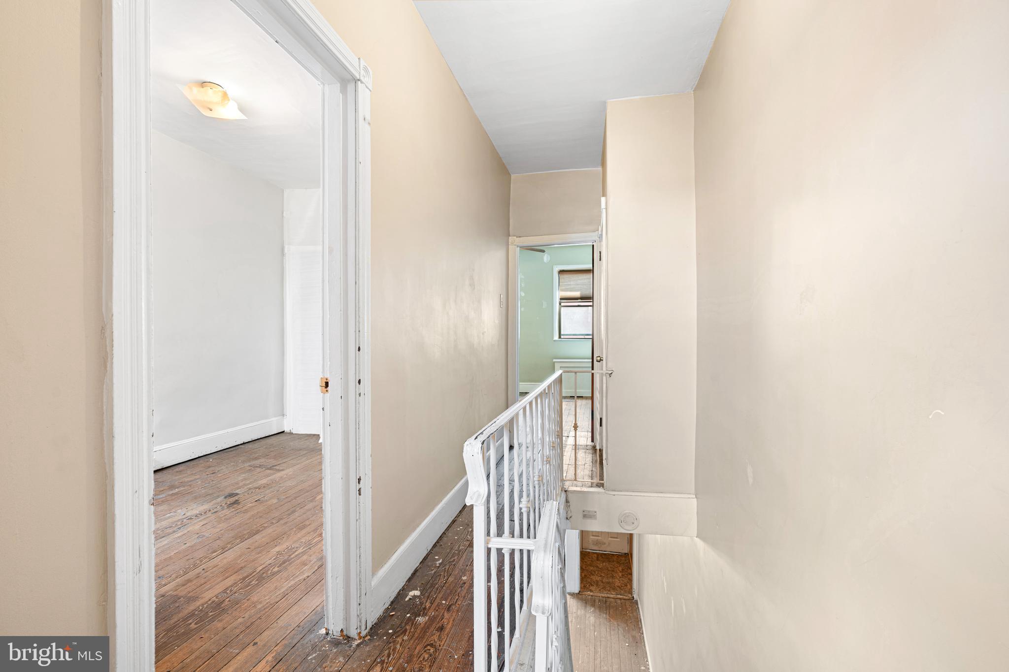 LOWER MOYAMENSING - Residential