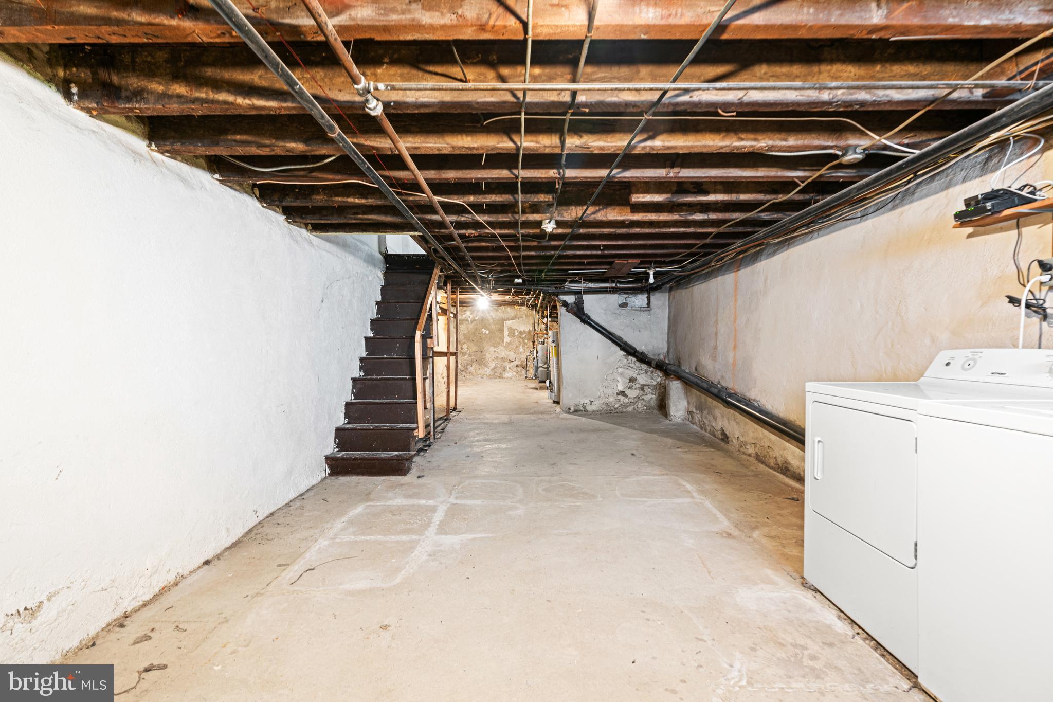 LOWER MOYAMENSING - Residential