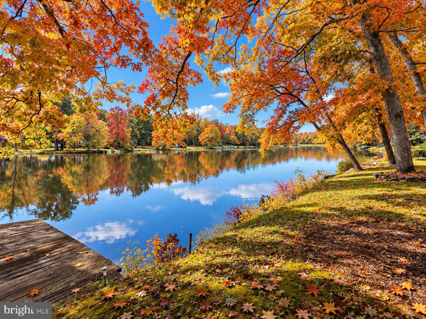 146 LAKESIDE DRIVE