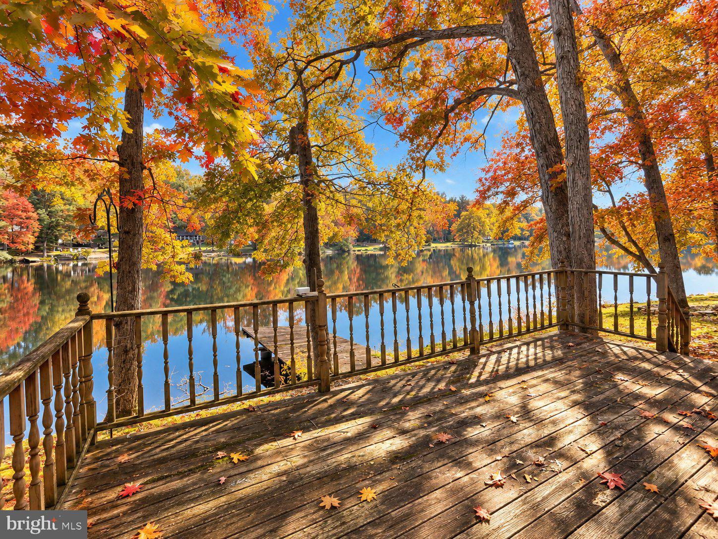 146 LAKESIDE DRIVE
