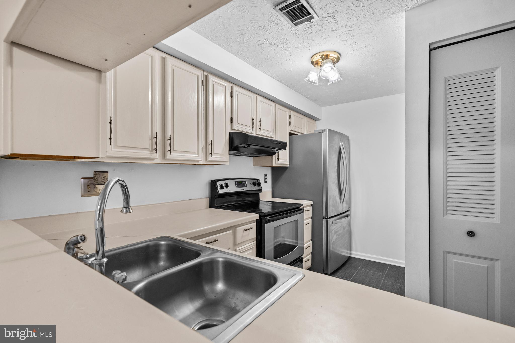 DAMASCUS GARDENS - Residential