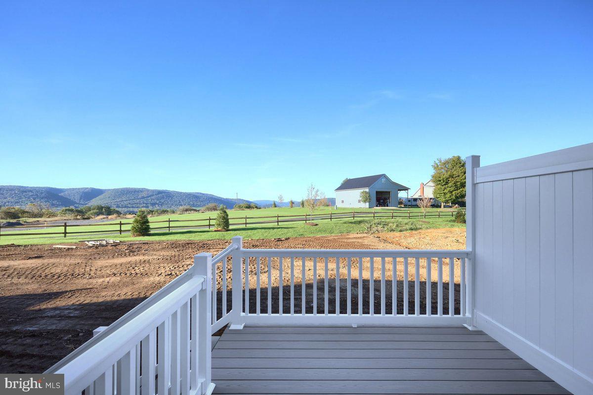 LOGAN GREENE - Residential