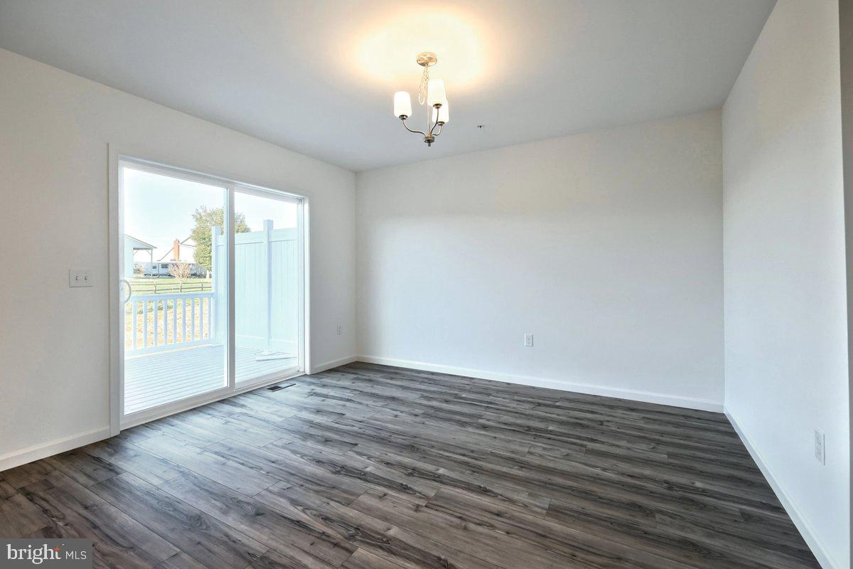 LOGAN GREENE - Residential