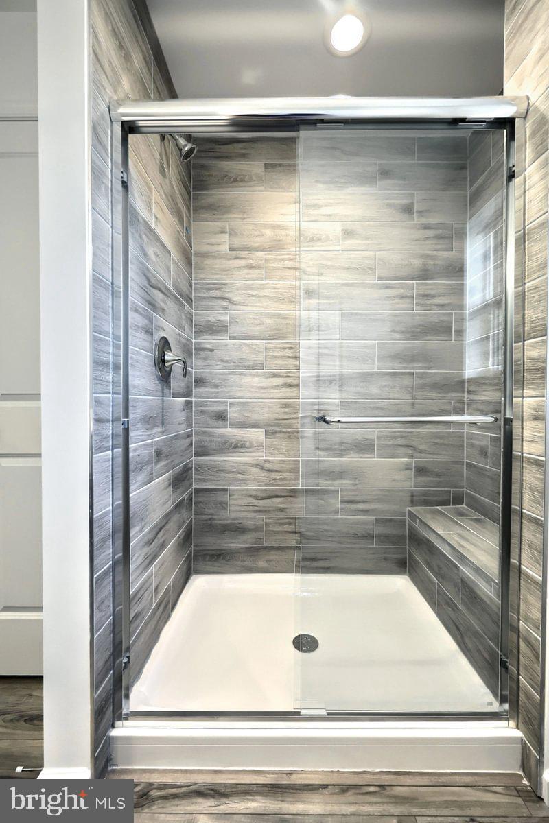 LOGAN GREENE - Residential