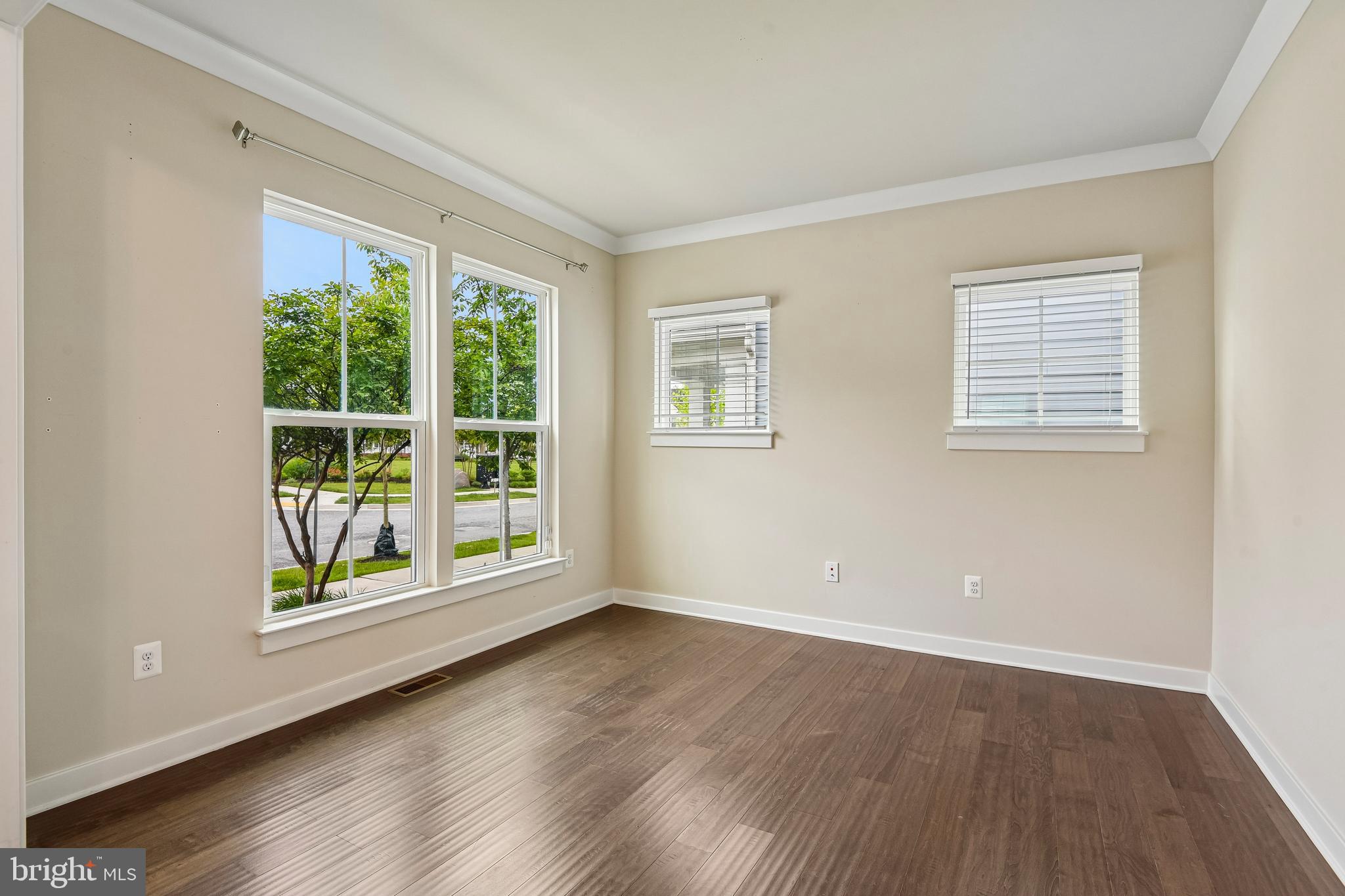 GREENLEIGH AT CROSSROADS - Residential