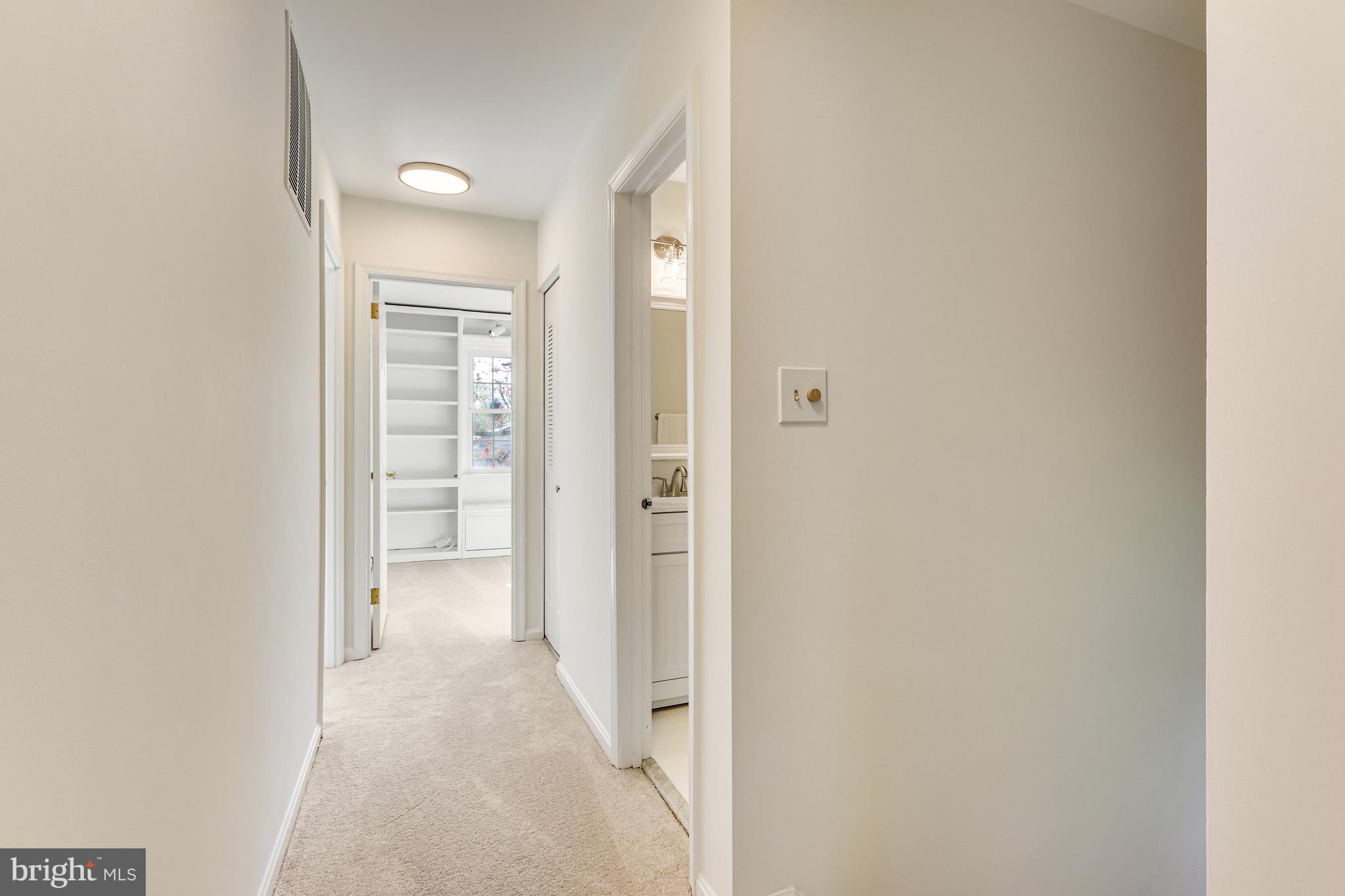 COLONIAL GREEN - Residential