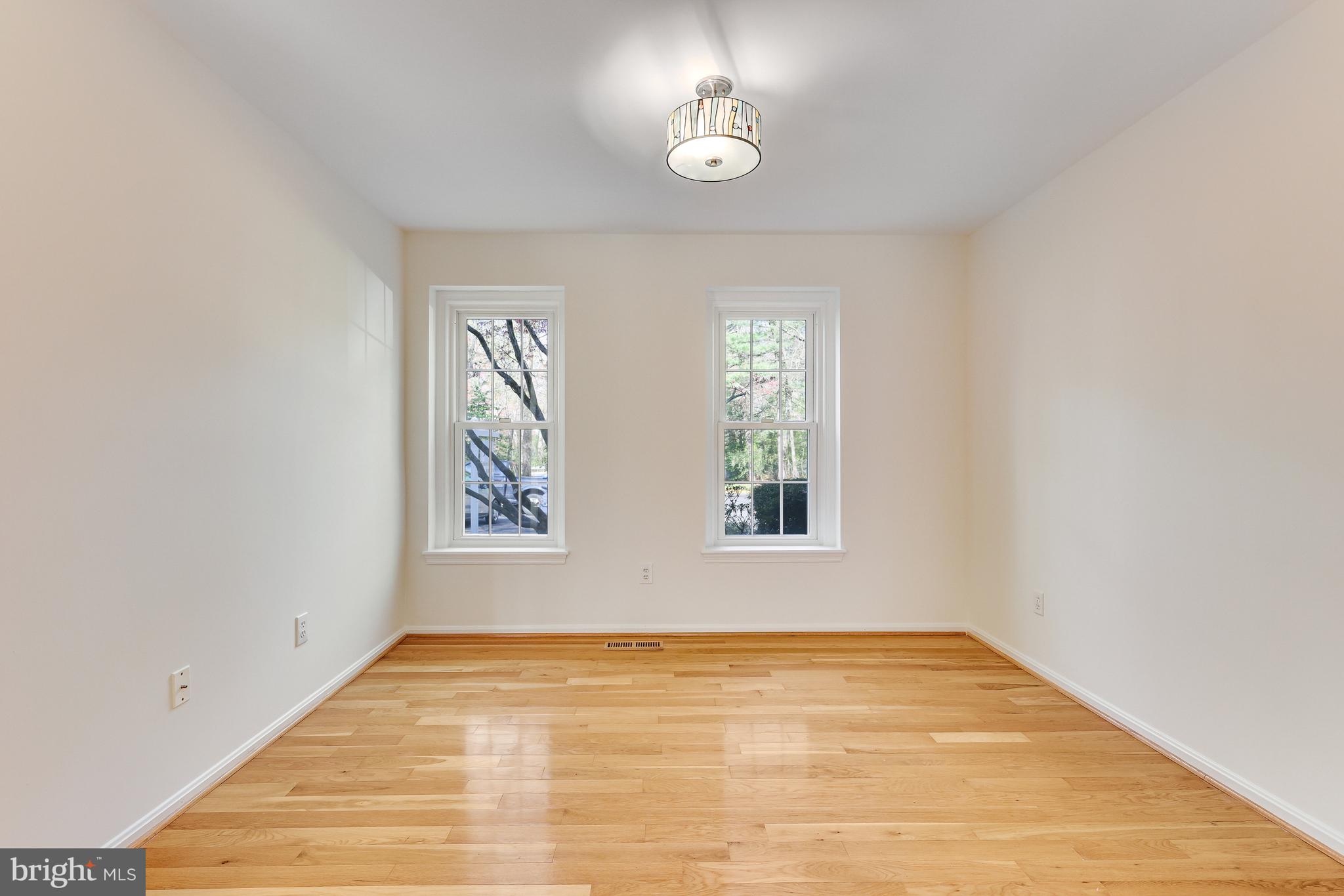 COLONIAL GREEN - Residential