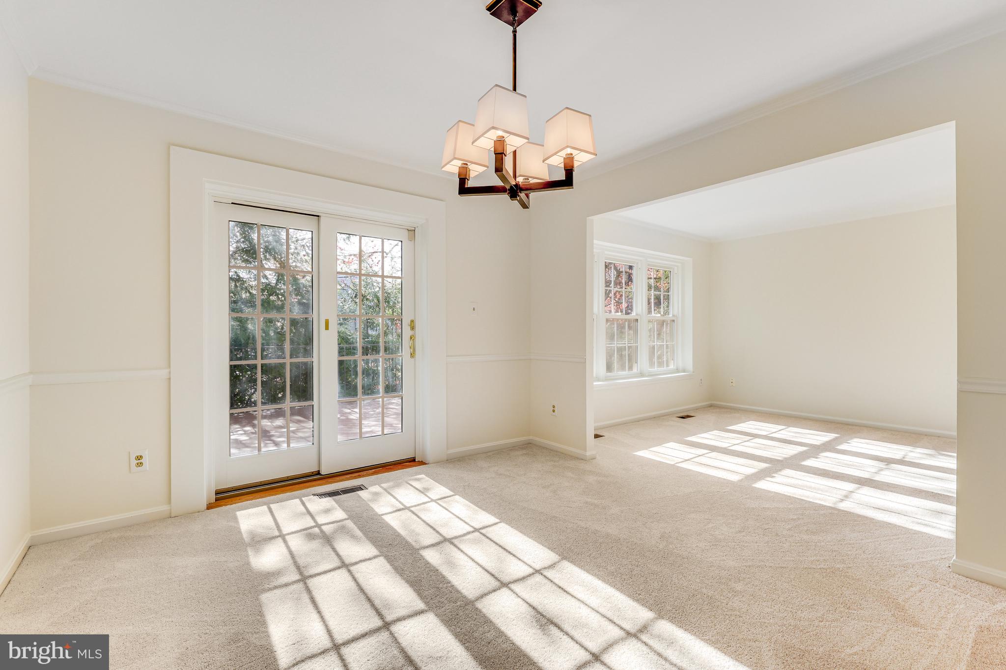 COLONIAL GREEN - Residential