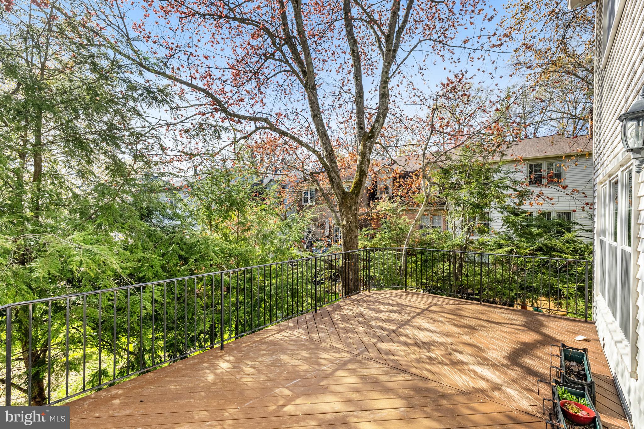 COLONIAL GREEN - Residential